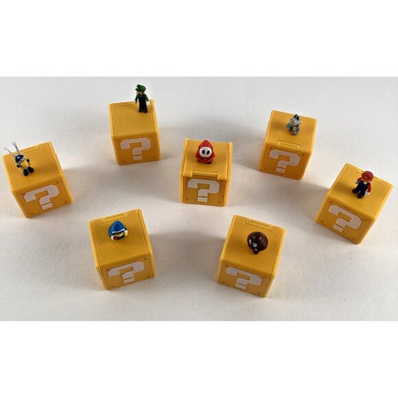 Nintendo Super Mario Question Mark Boxes Lot Mini Action Figures Dry Bones Luigi - Picture 6 of 6